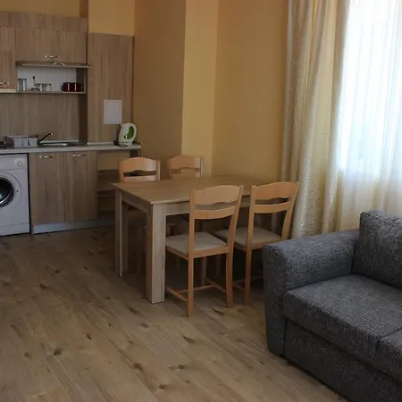 Apartment Afrohris 2 *